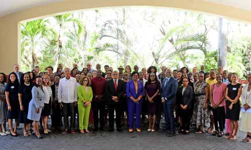 {content:image:alt_text}