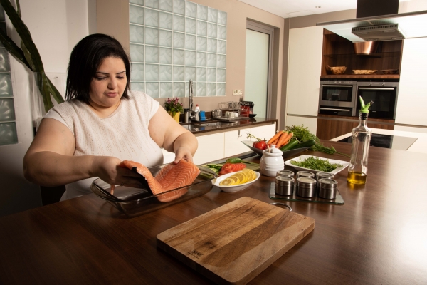 Woman preparing food 2